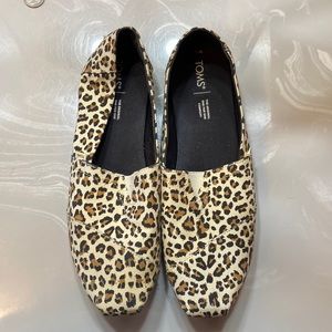 TOMS
Classic Alpargata 1.0 Printed Canvas
SIZE: 12